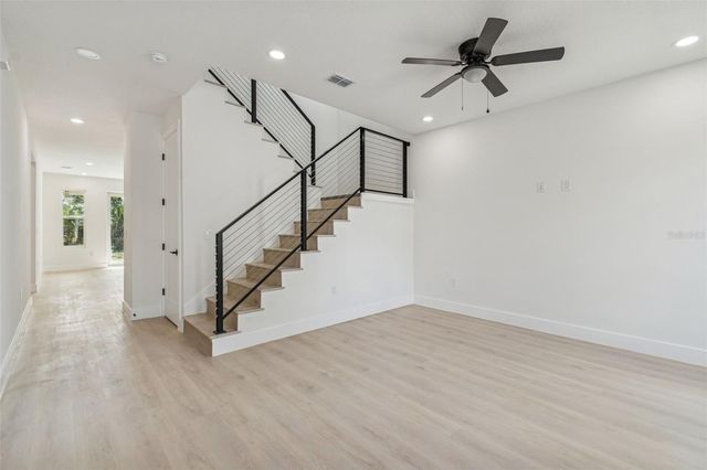 1517 E 27TH AVENUE, Tampa, FL 33605