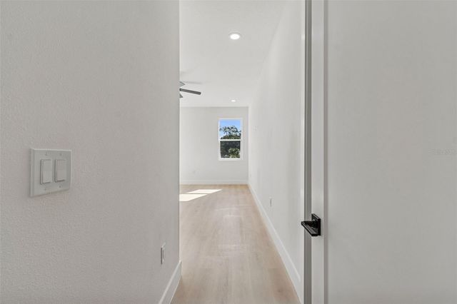 1517 E 27TH AVENUE, Tampa, FL 33605