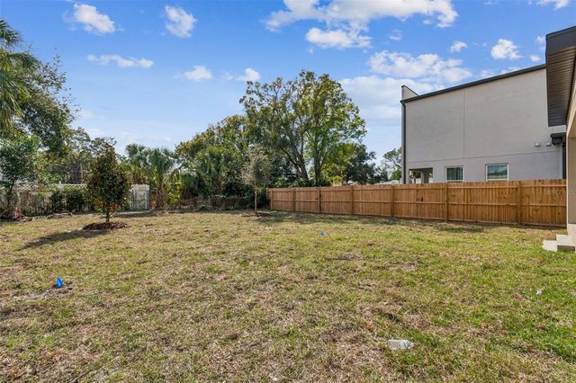 1517 E 27TH AVENUE, Tampa, FL 33605