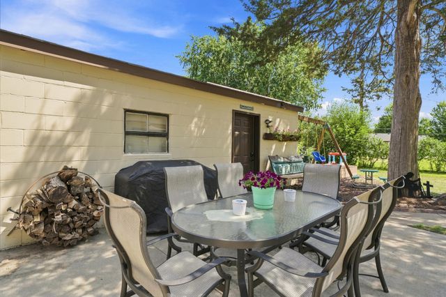 201 N Linden Street, Belle Plaine, MN 56011