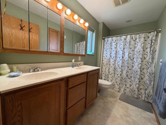 6166 Sandy Drive NE, Bemidji, MN 56601