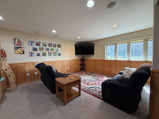 6166 Sandy Drive NE, Bemidji, MN 56601