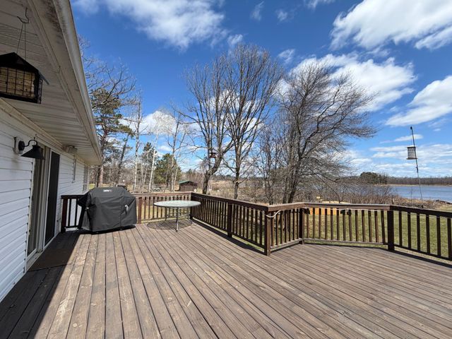 6166 Sandy Drive NE, Bemidji, MN 56601