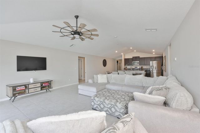 9416 CHANNING HILL DRIVE, Sun City Center, FL 33573