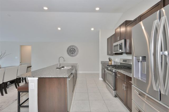 9416 CHANNING HILL DRIVE, Sun City Center, FL 33573