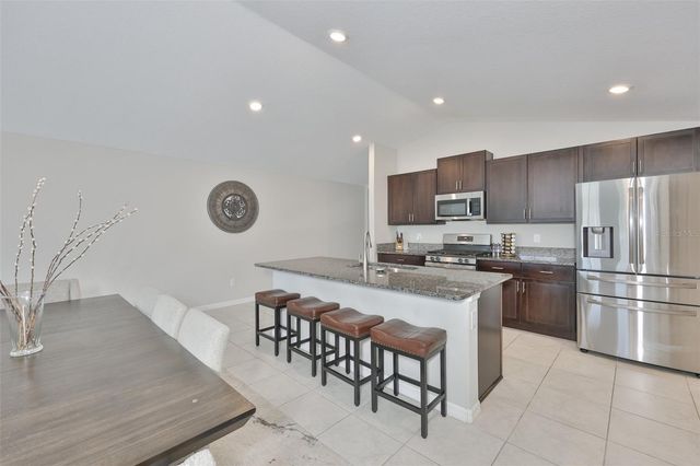 9416 CHANNING HILL DRIVE, Sun City Center, FL 33573