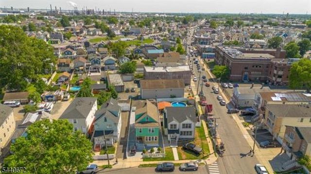 860 Garden St, Elizabeth City, NJ 07202