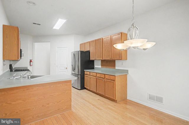 42 SEAGULL DR, Tuckerton, NJ 08087
