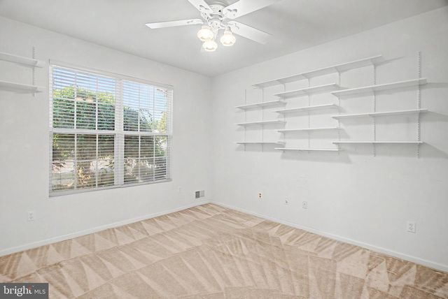 42 SEAGULL DR, Tuckerton, NJ 08087