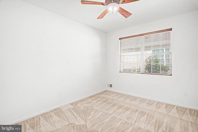 42 SEAGULL DR, Tuckerton, NJ 08087