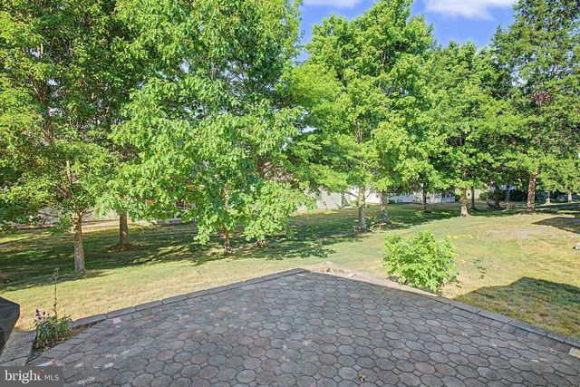 42 SEAGULL DR, Tuckerton, NJ 08087
