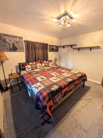 309 Englewood Drive, Roscommon, MI 48653