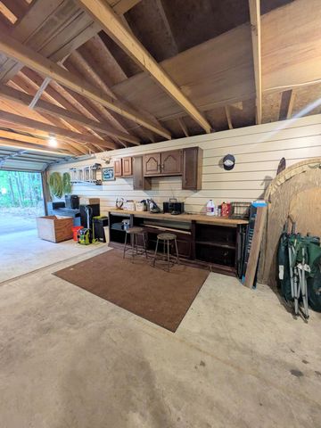 309 Englewood Drive, Roscommon, MI 48653