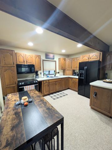 309 Englewood Drive, Roscommon, MI 48653