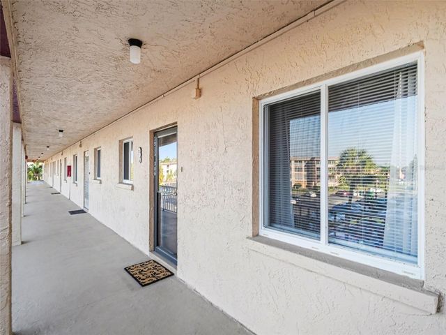 3915 LAKE BAYSHORE DRIVE 306, Bradenton, FL 34205