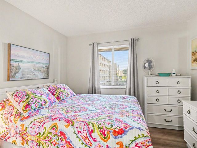 3915 LAKE BAYSHORE DRIVE 306, Bradenton, FL 34205