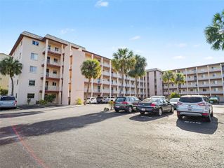 3915 LAKE BAYSHORE DRIVE 306, Bradenton, FL 34205