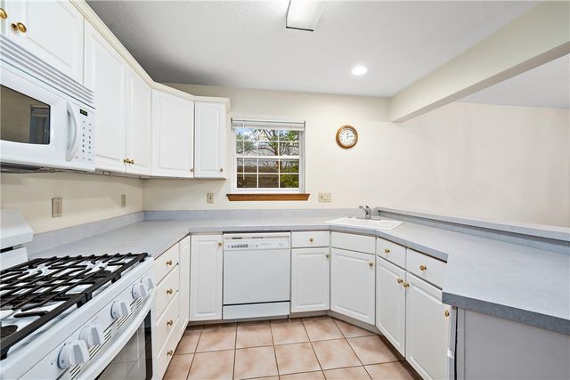 1006-1008 Middletown Road, Ingram, PA 15205