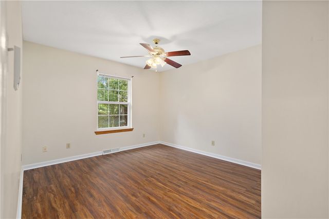 1006-1008 Middletown Road, Ingram, PA 15205