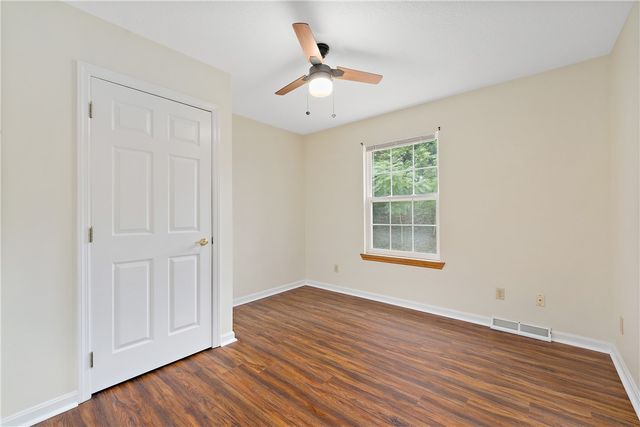 1006-1008 Middletown Road, Ingram, PA 15205