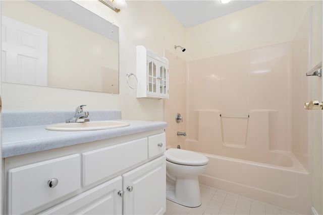 1006-1008 Middletown Road, Ingram, PA 15205