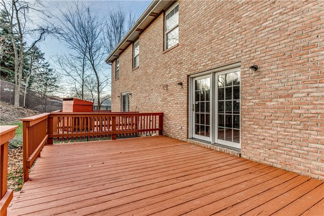 1006-1008 Middletown Road, Ingram, PA 15205