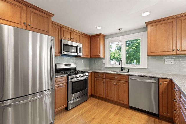 178 Webster St, Needham, MA 02494