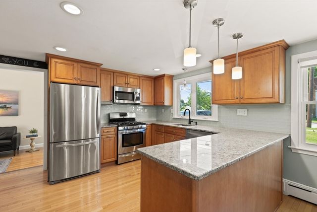 178 Webster St, Needham, MA 02494