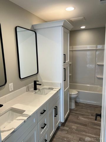 213 Locust Street, Franklin, OH 45005