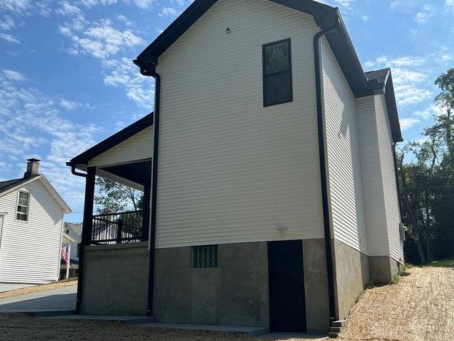 213 Locust Street, Franklin, OH 45005