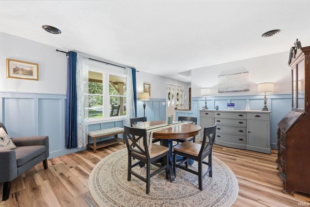 7018 Kings Row, Woodburn, IN 46797