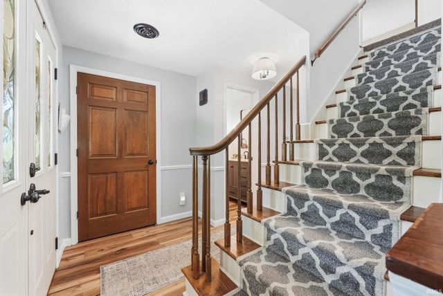 7018 Kings Row, Woodburn, IN 46797