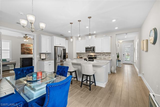 28399 Captiva Shell LOOP, Bonita Springs, FL 34135