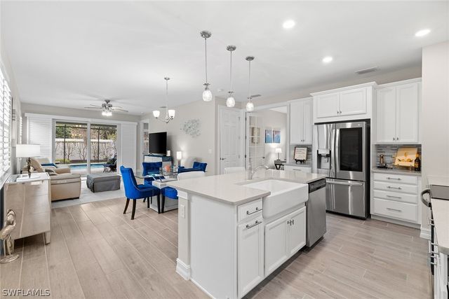 28399 Captiva Shell LOOP, Bonita Springs, FL 34135