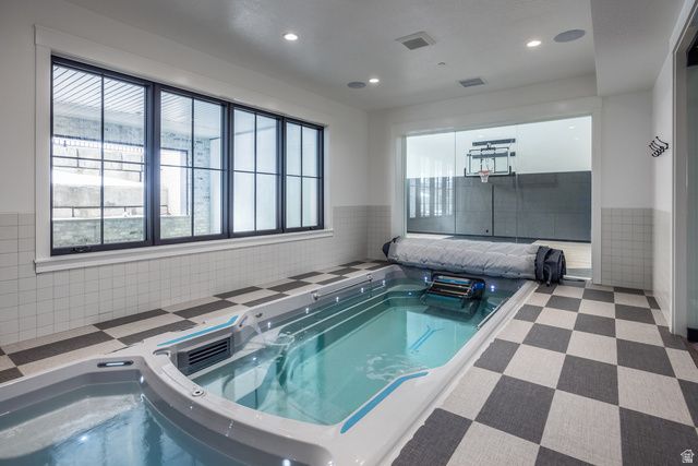 1230 S EAGLE NEST DR, Woodland Hills, UT 84653
