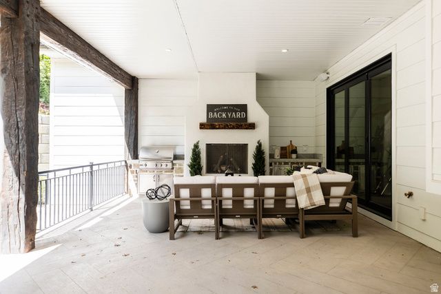 1230 S EAGLE NEST DR, Woodland Hills, UT 84653