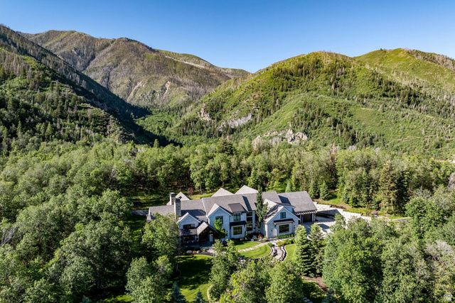 1230 S EAGLE NEST DR, Woodland Hills, UT 84653