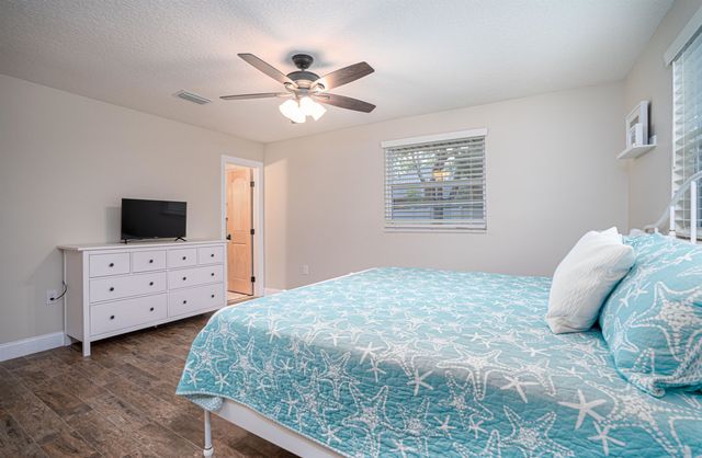 303 Third St, St Augustine, FL 32084