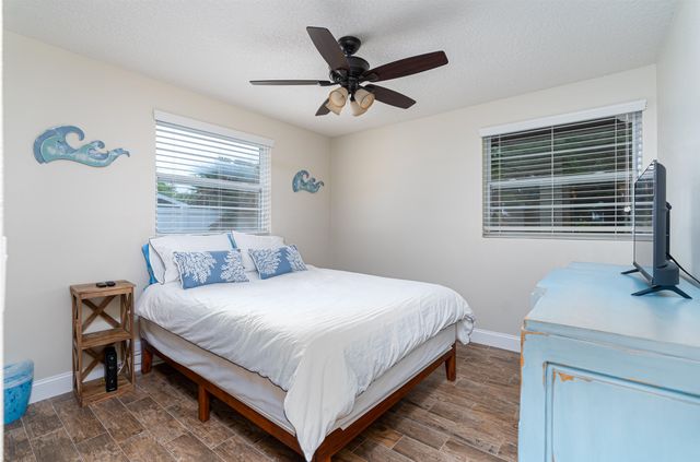 303 Third St, St Augustine, FL 32084