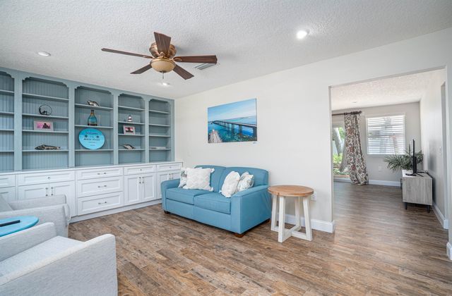 303 Third St, St Augustine, FL 32084