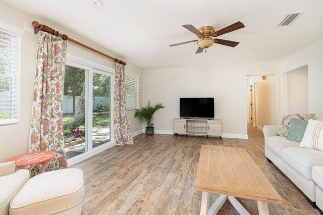 303 Third St, St Augustine, FL 32084