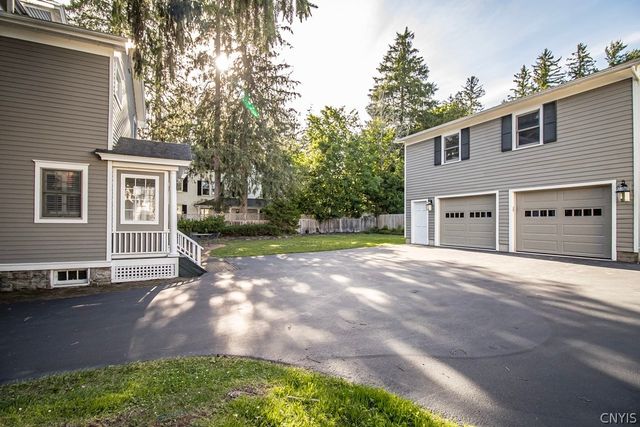 11 Albany Street, Cazenovia, NY 13035