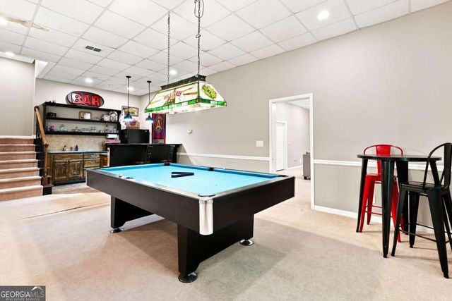 212 Oak Hollow Court, White, GA 30184