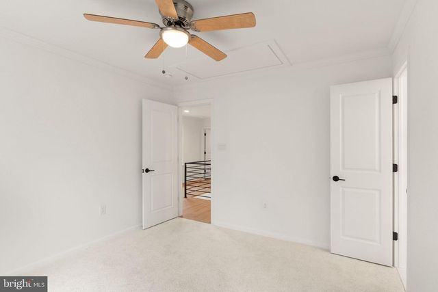 12005 PARKRIVER DR, Manassas, VA 20112