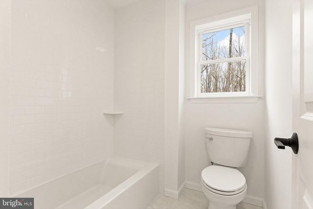 12005 PARKRIVER DR, Manassas, VA 20112