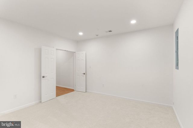 12005 PARKRIVER DR, Manassas, VA 20112