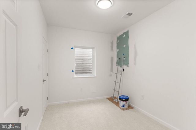 12005 PARKRIVER DR, Manassas, VA 20112