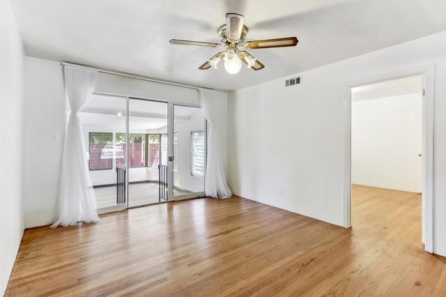 1145 Westacre Rd, West Sacramento, CA 95691