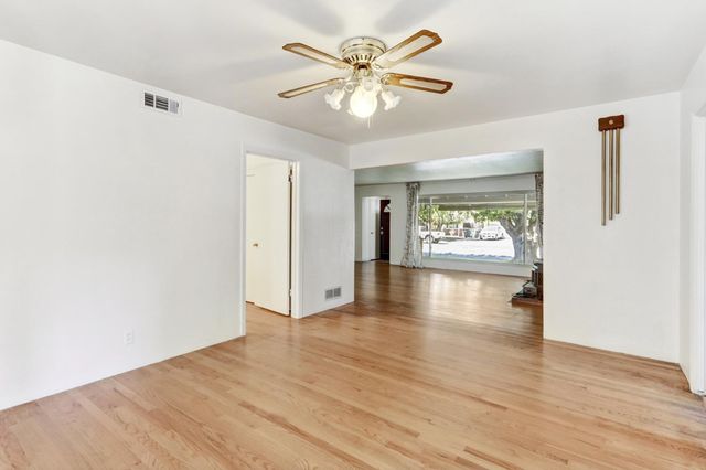 1145 Westacre Rd, West Sacramento, CA 95691