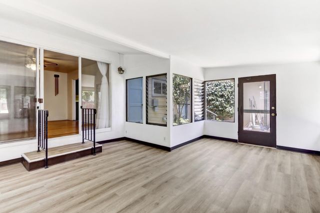 1145 Westacre Rd, West Sacramento, CA 95691